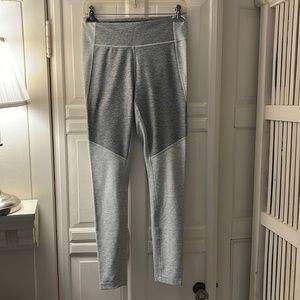 Outdoor Voices Color-Block 7/8 Leggings